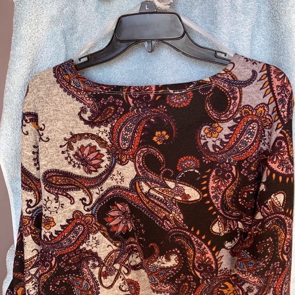 Zac & Rachel top gray with paisley and floral print boho casual shirt office 2X - Picture 9 of 17